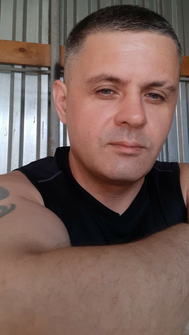 Мужчина KAZANOVA Фестивальный
