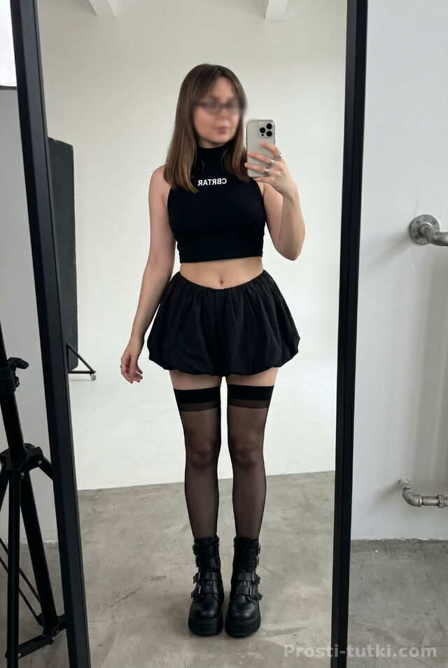 Массажистка Алисочка МАССАЖИСТКА Центральный Фотография 
